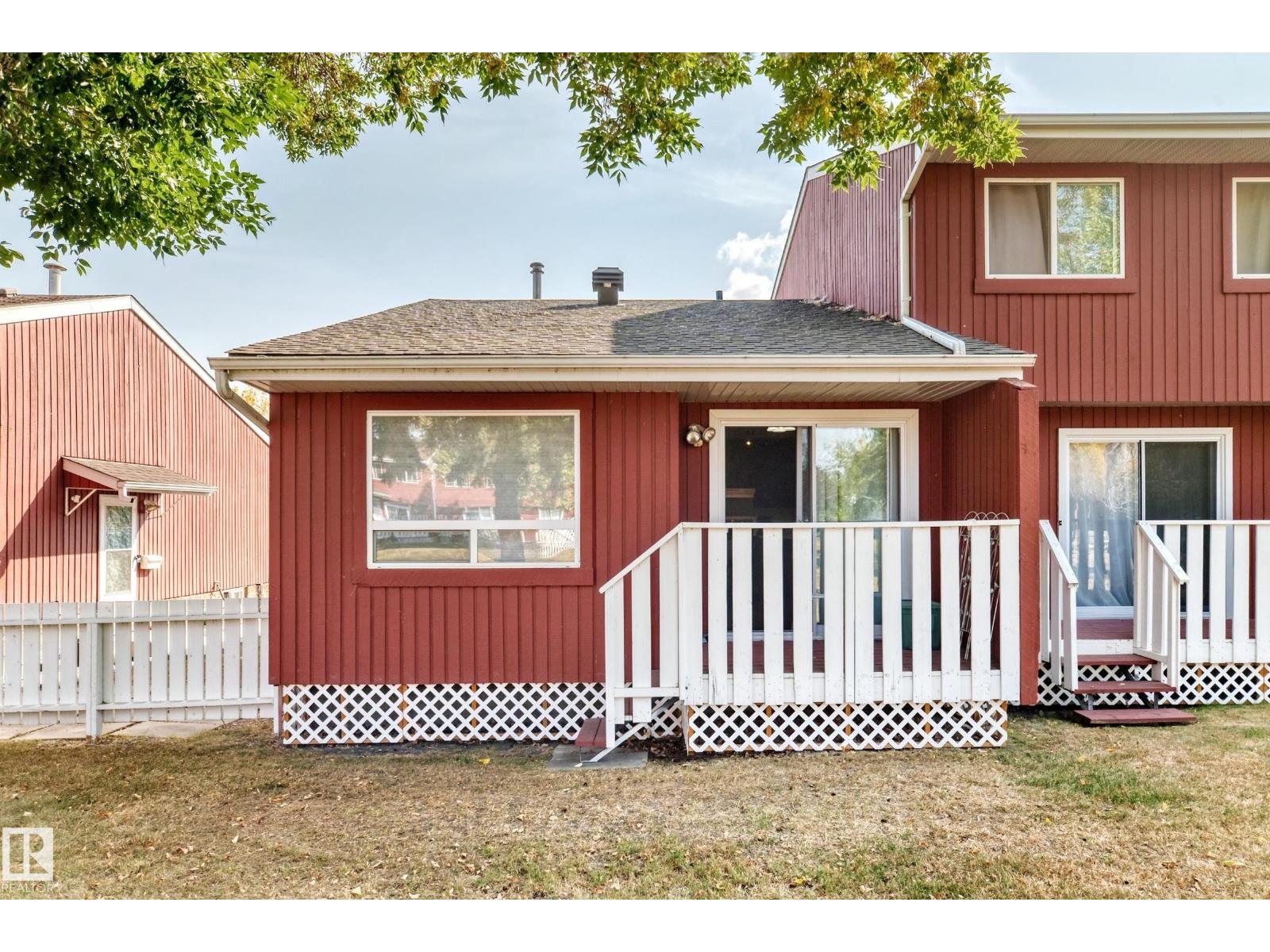 10614 BEAUMARIS RD NW