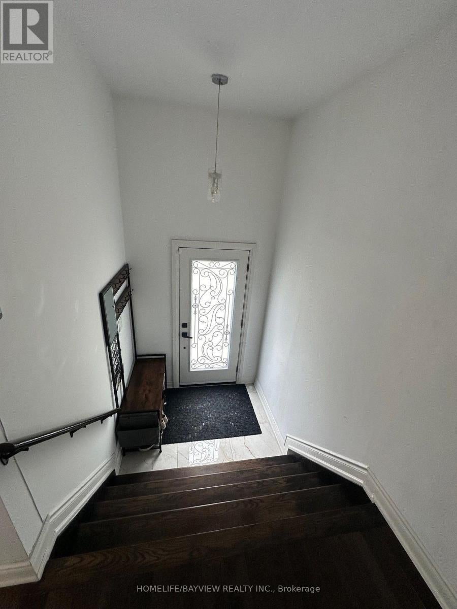 68 KNIGHTON DRIVE