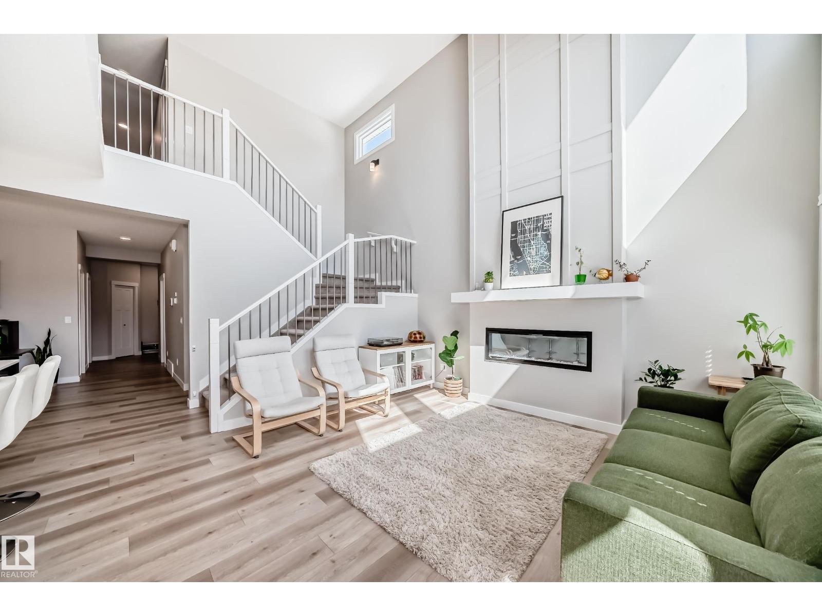 6259 175 AV NW