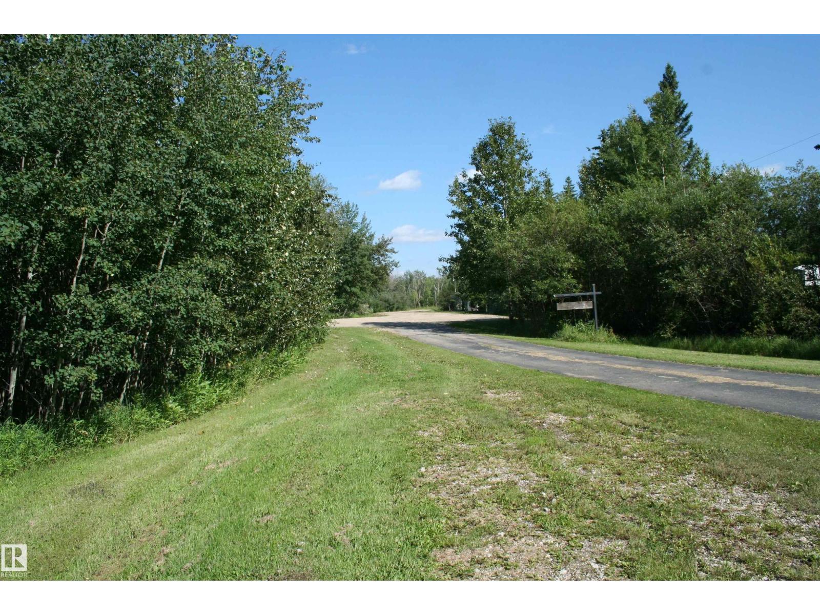 #109A 52312 Range Road 223