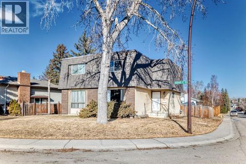 144 Silvergrove Road NW Calgary AB T3B4K1