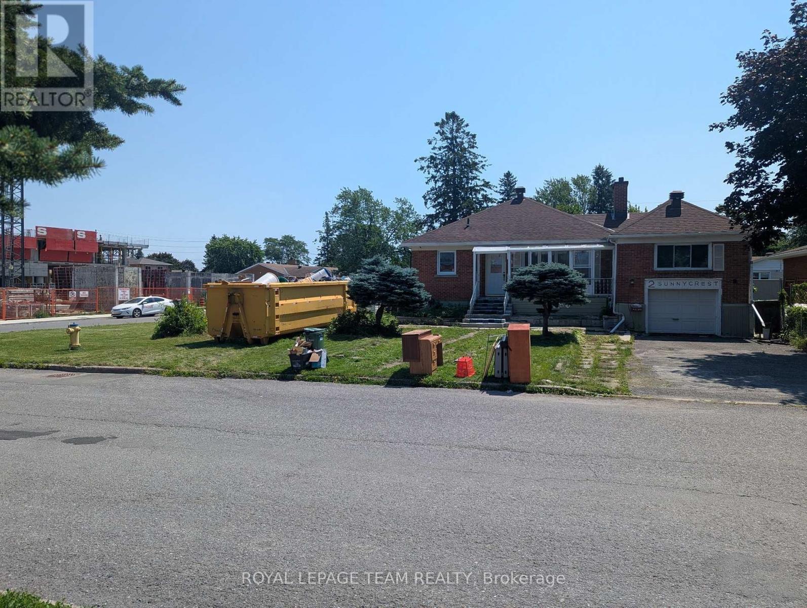 2 SUNNYCREST DRIVE