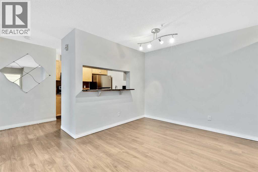 118, 2022 Canyon Meadows Drive SE