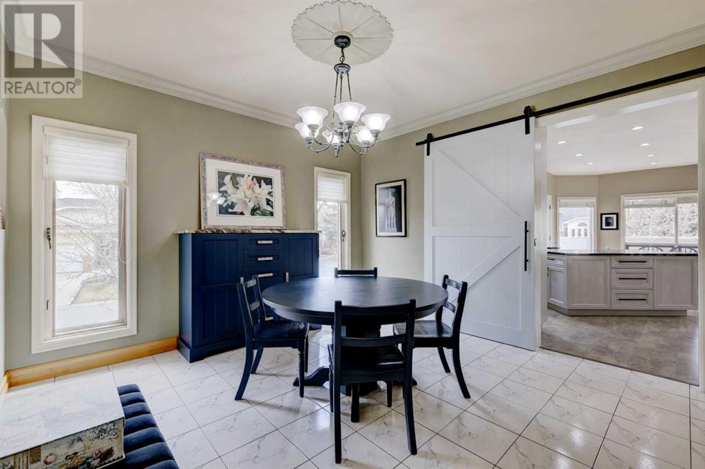 220 Santana Bay NW
