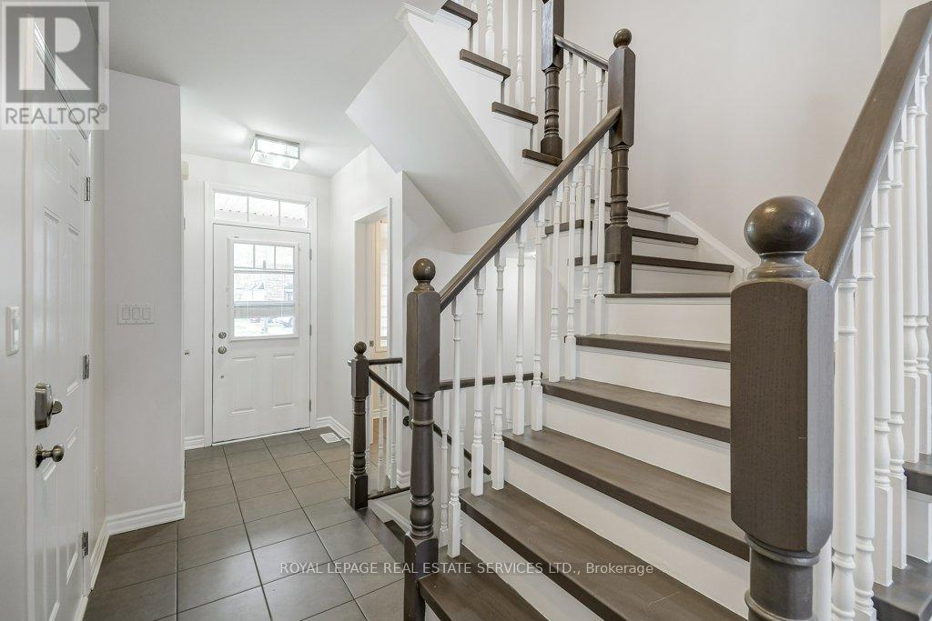 329 GOODING CRESCENT