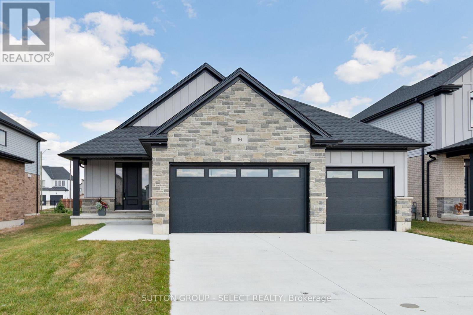 16 KELLY DRIVE