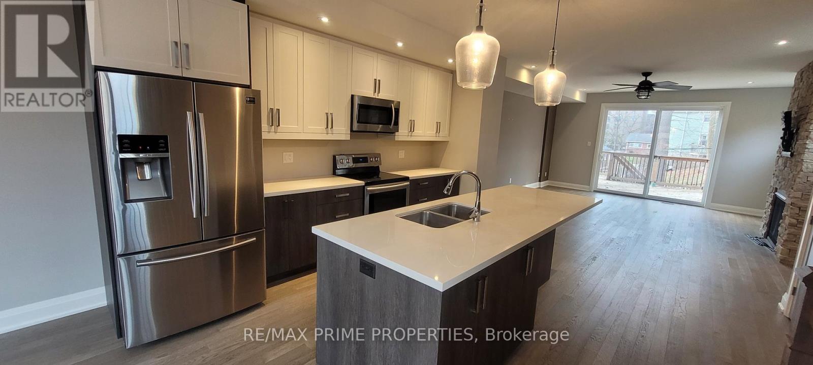 88C CLAPPERTON STREET