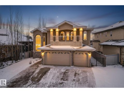 49 LOISELLE WY St. Albert AB T8N3V7