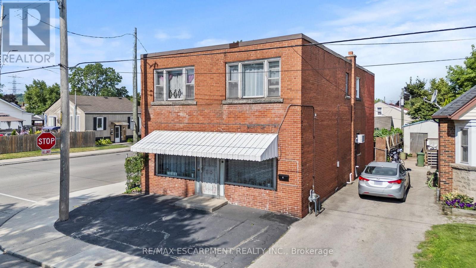 125 TOLTON AVENUE