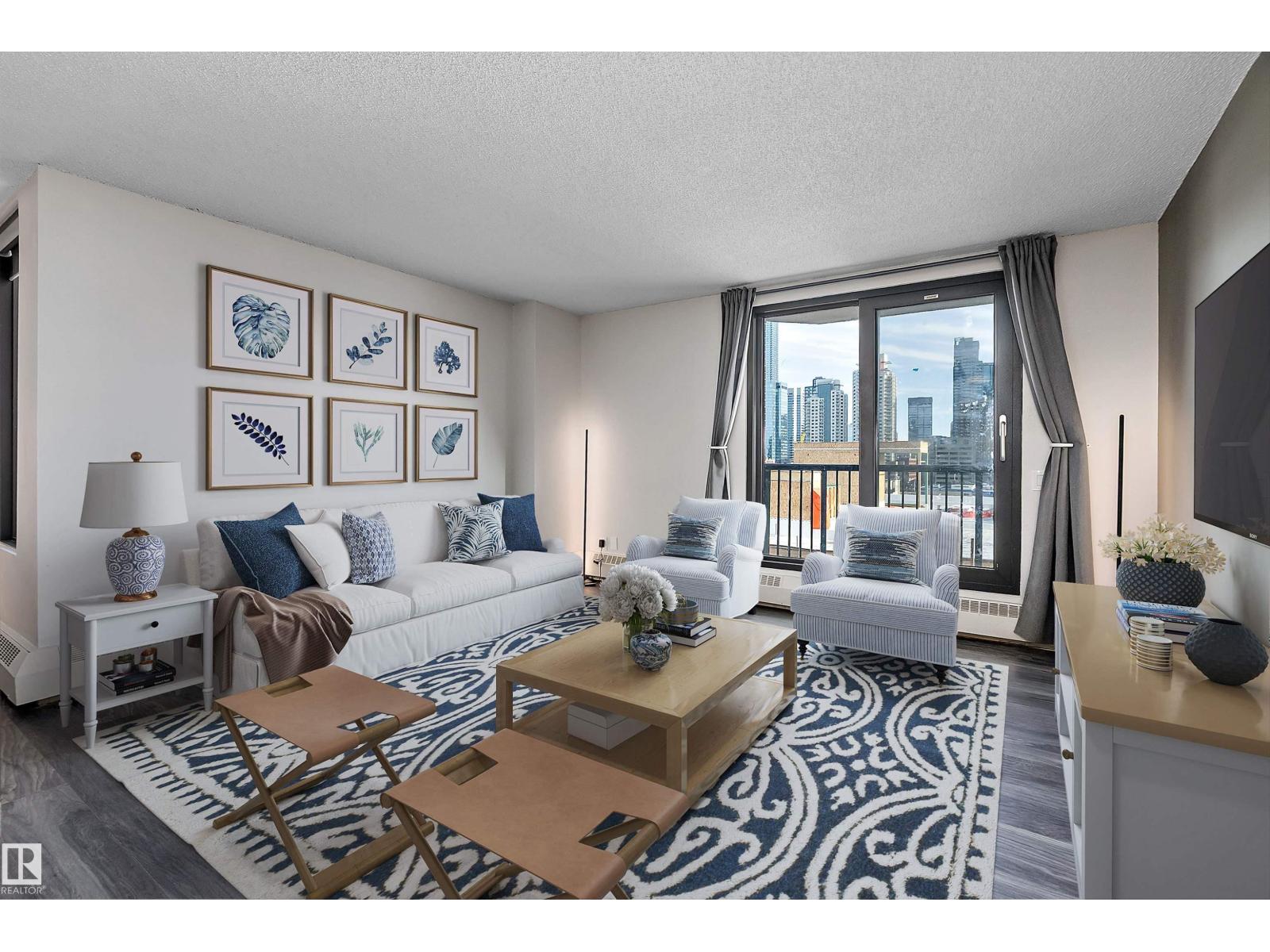 #901 10145 109 ST NW