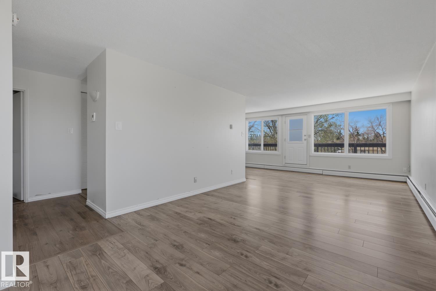 #212 7815 159 ST NW