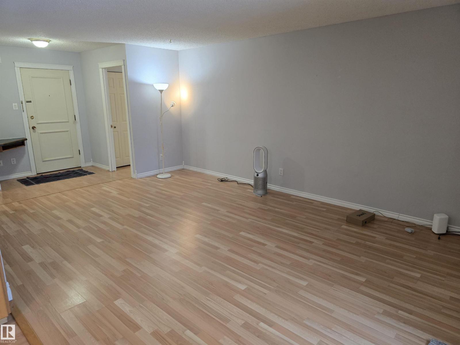 #114 5520 RIVERBEND RD NW