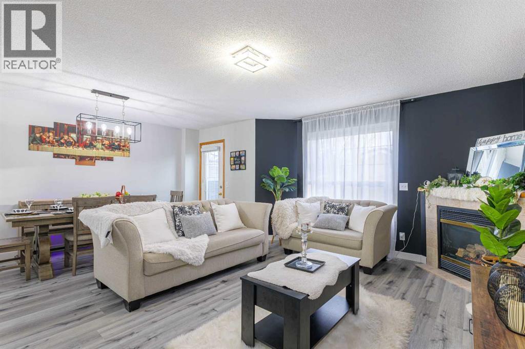 13 Mt. Aberdeen Manor SE