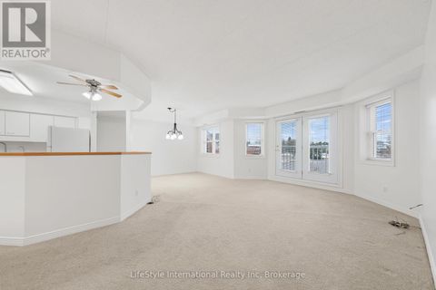 205 - 208 SILVERCREEK PARKWAY N Guelph (Junction/Onward Willow) ON N1H8H2