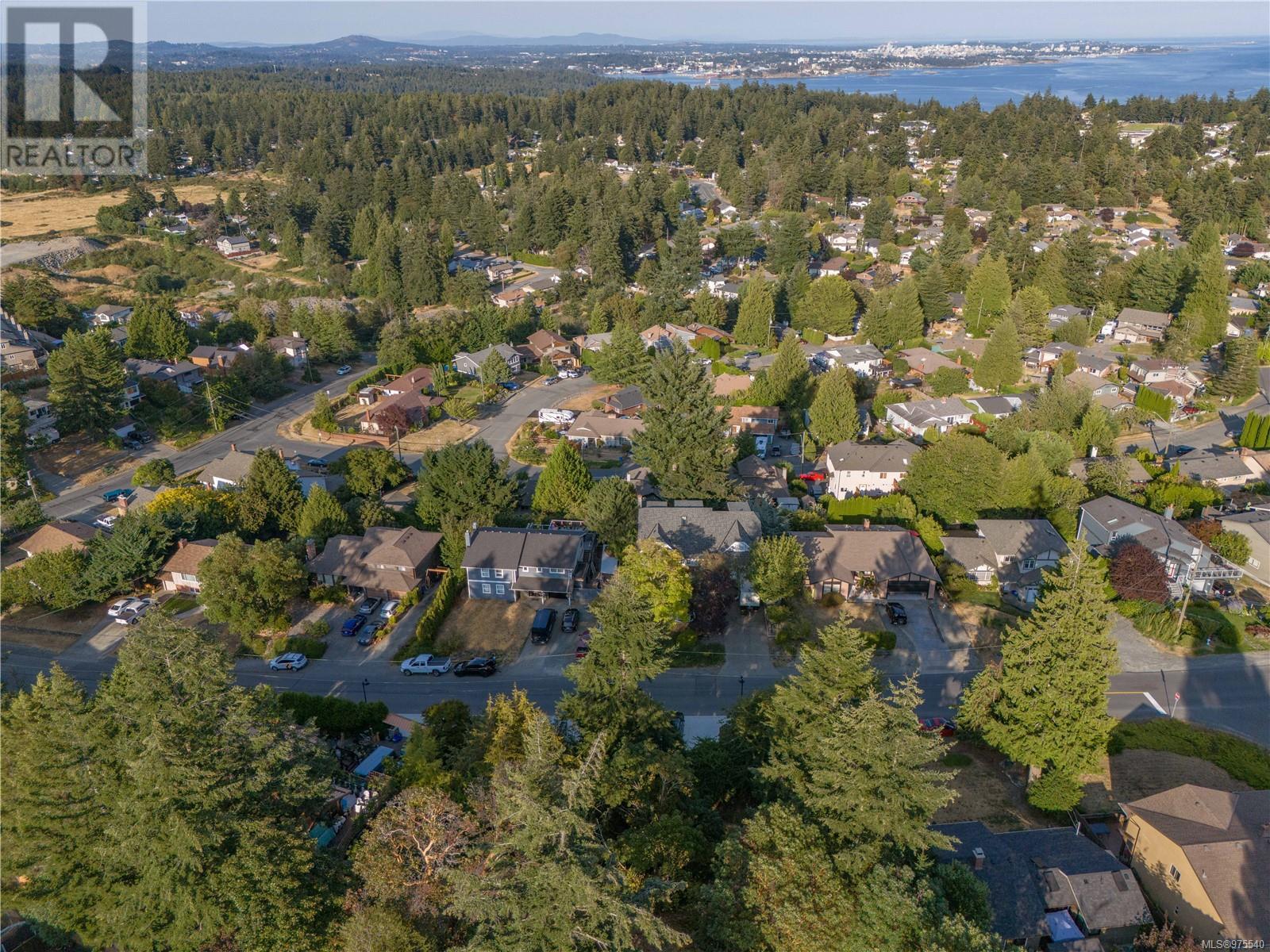 B 3366 Mary Anne Cres