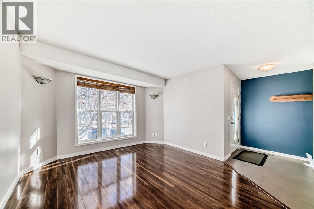 9747 Harvest Hills Link NE