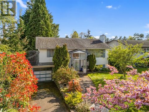 10287 Godfrey Pl Sidney BC V8L2K9