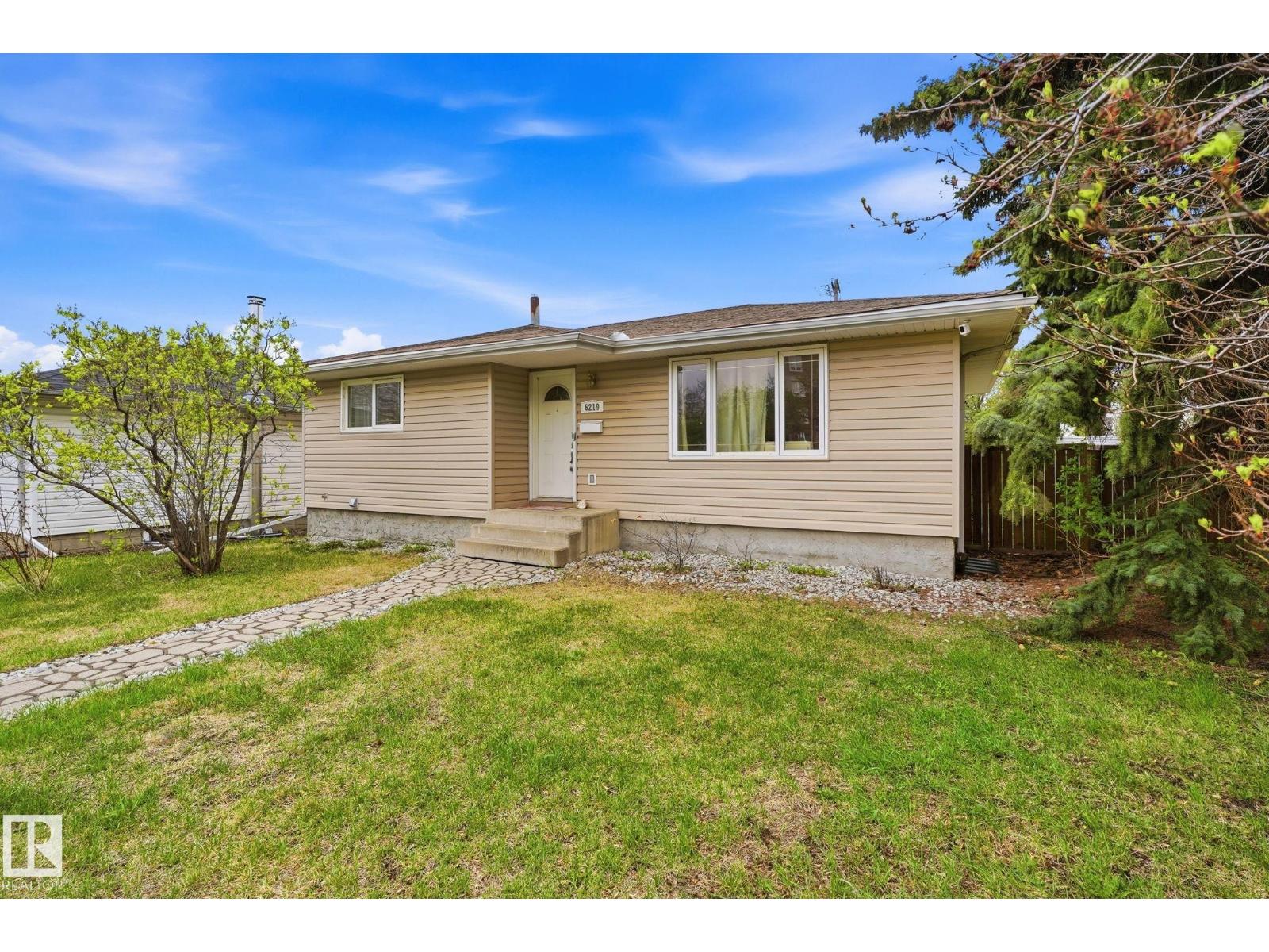 6219 134 AV NW