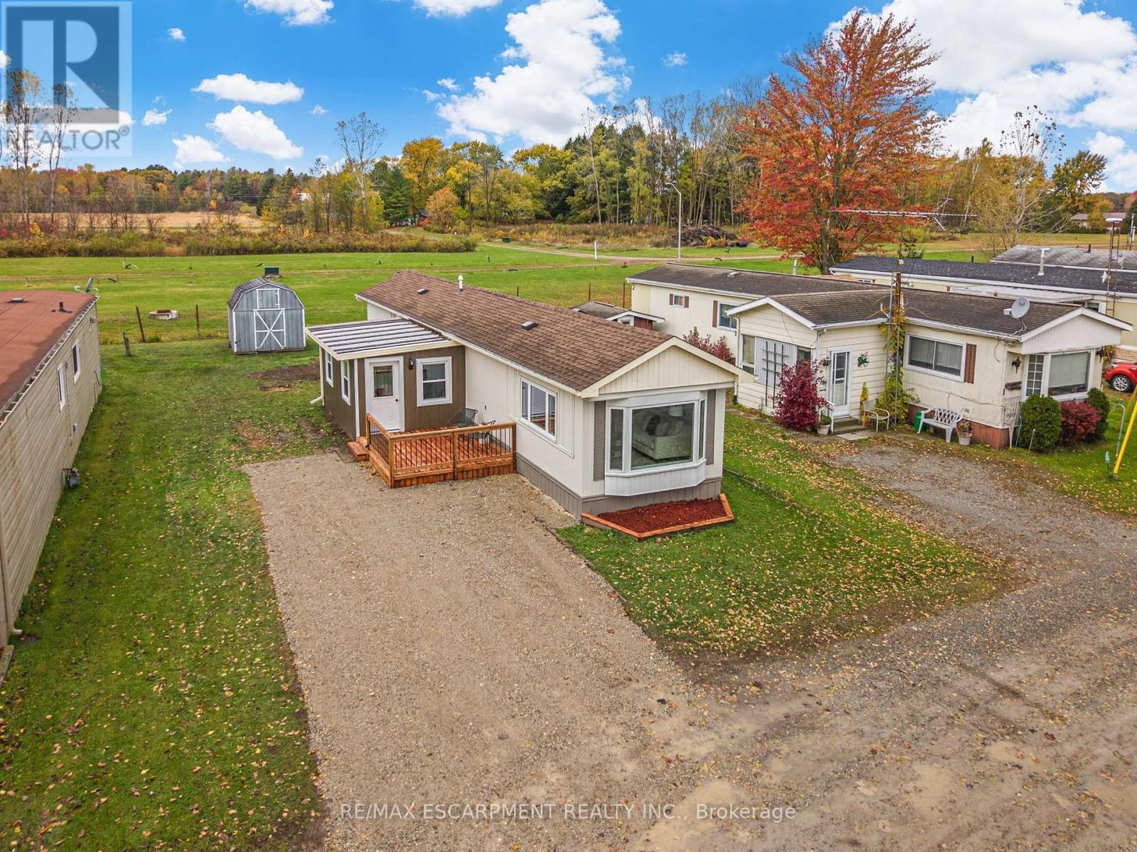 22 - 43969 HIGHWAY 3