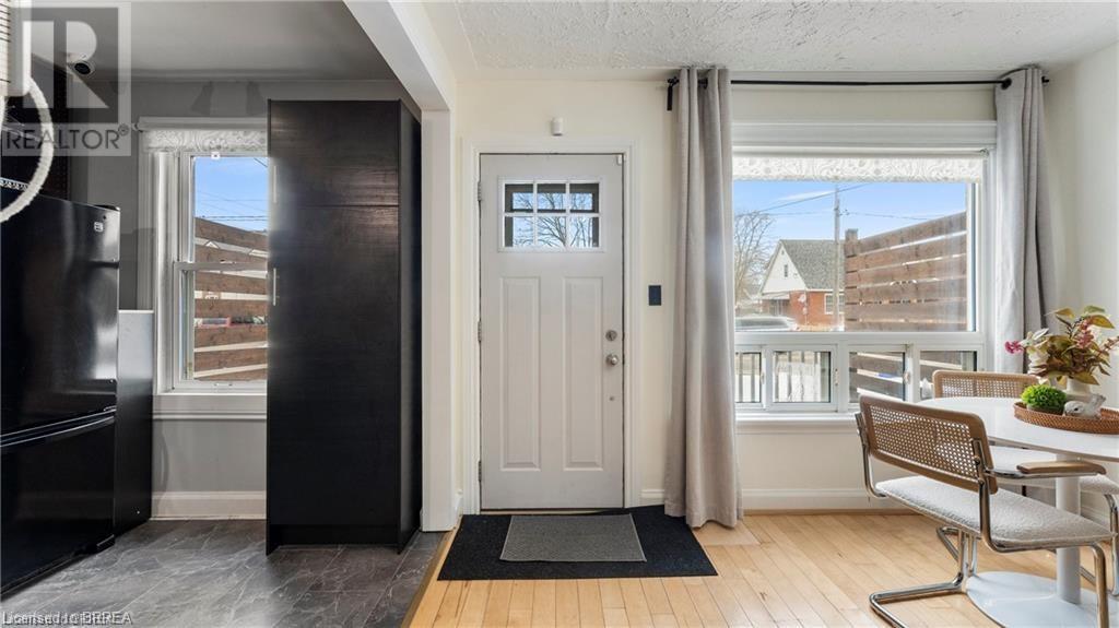 69 LYONS Avenue