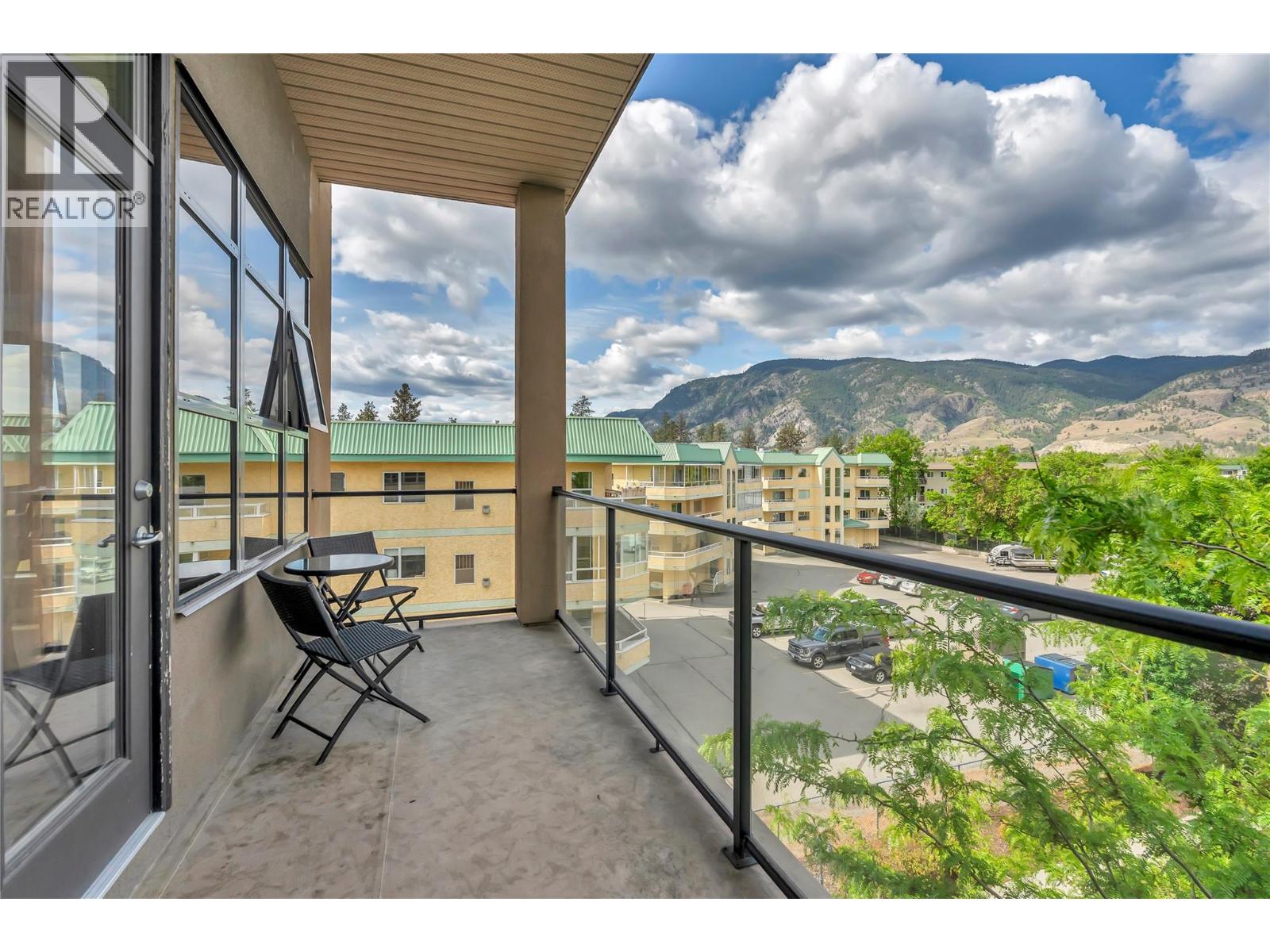 3589 Skaha Lake Road Unit# 406