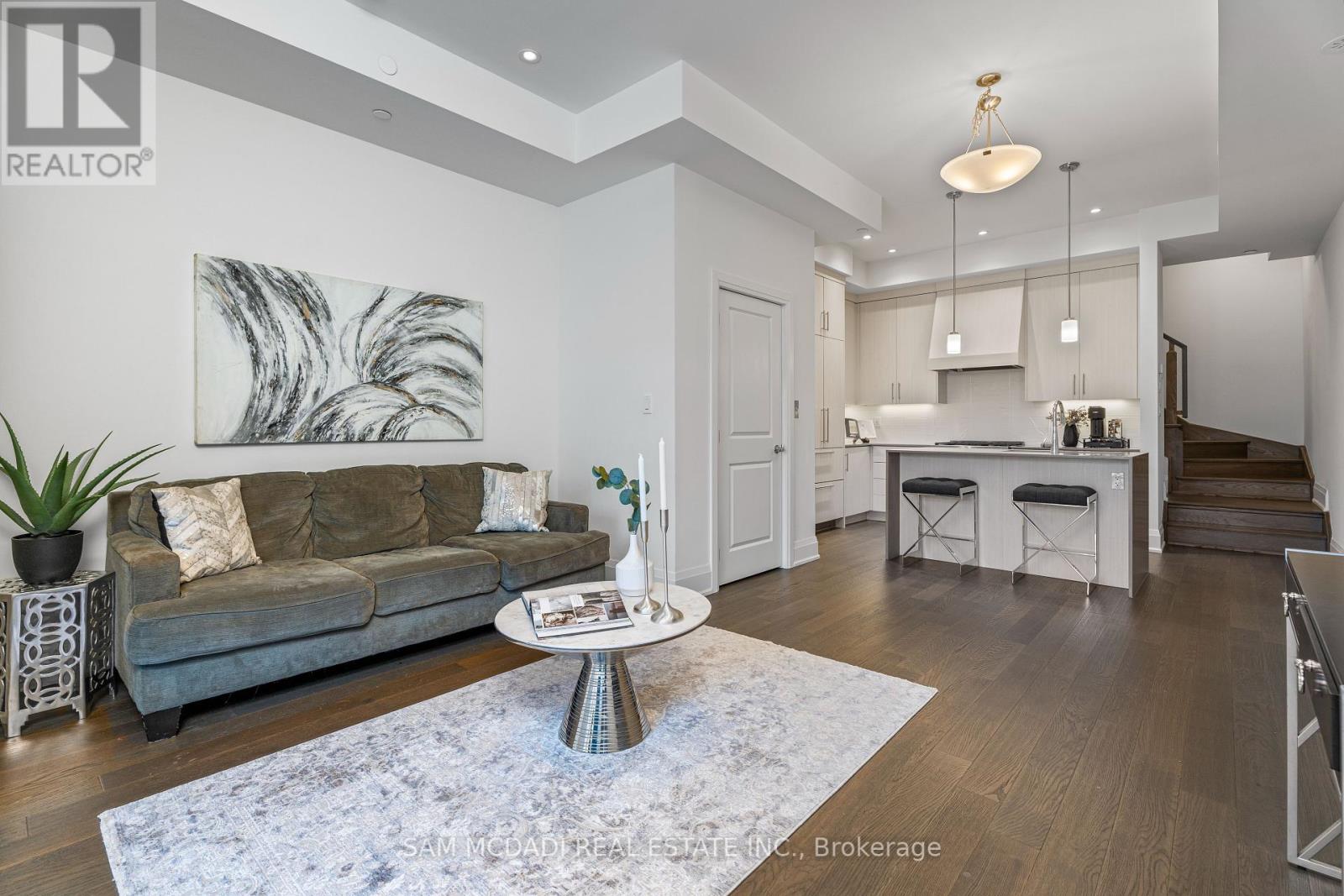 21 - 95 BROOKFIELD ROAD