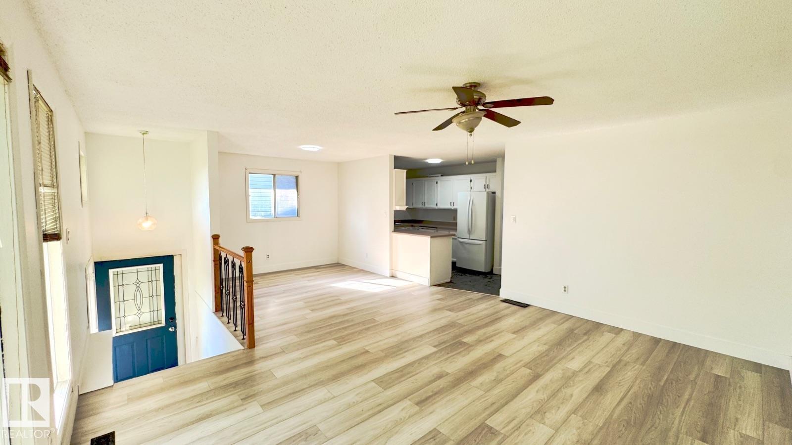 5144 37 AV NW
