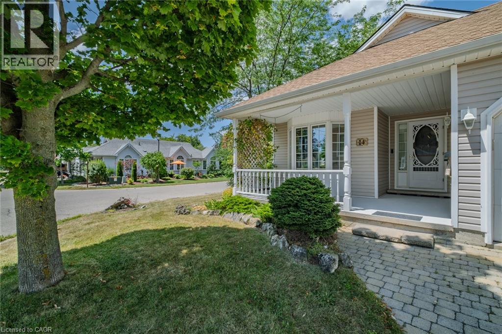 14 ASPEN Lane