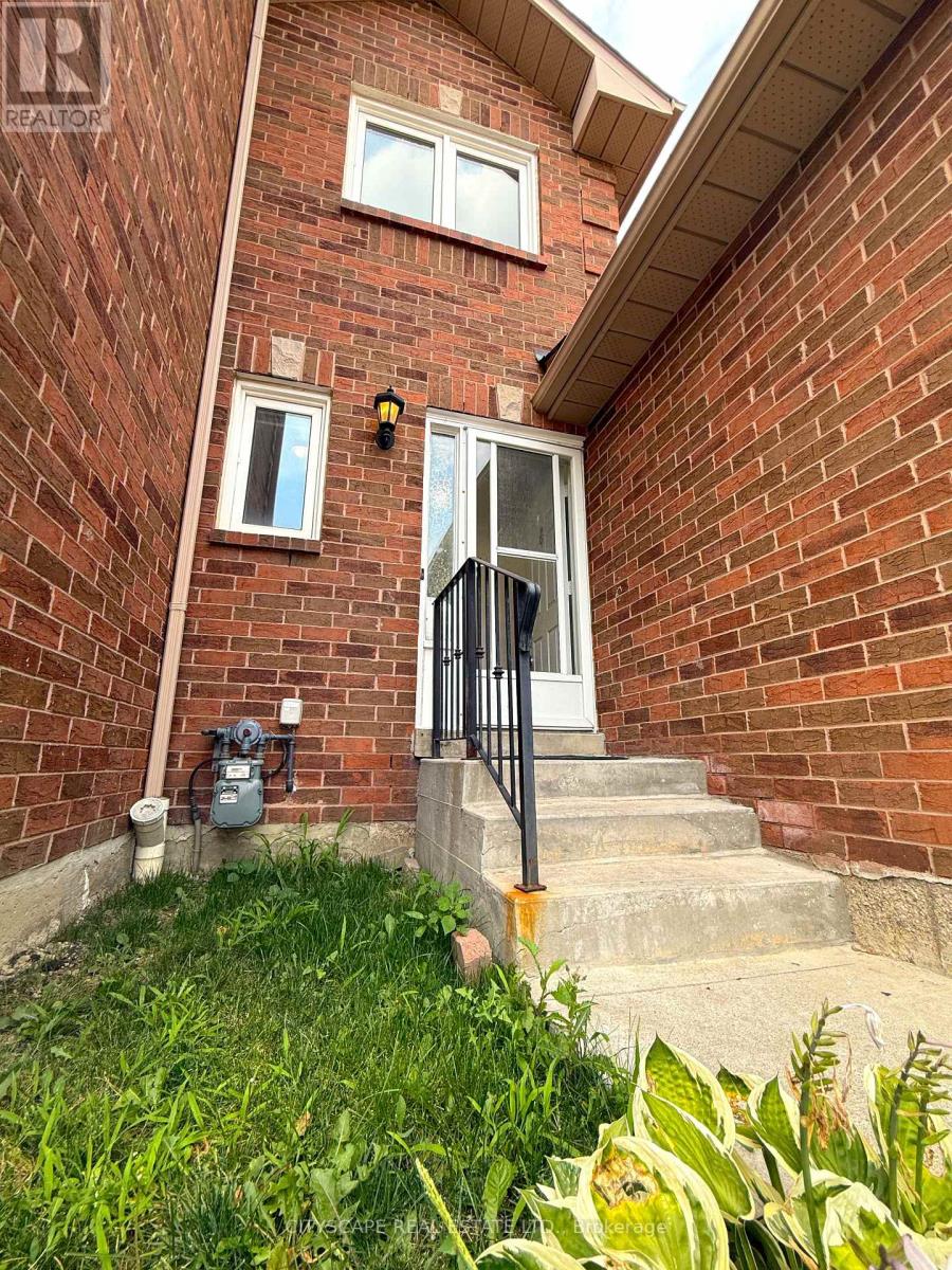 60 - 1484 TORRINGTON DRIVE