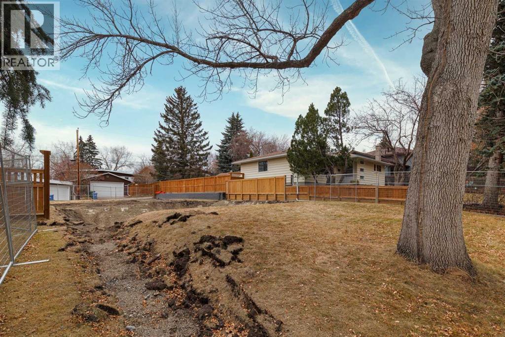 4215 Chippewa Road NW