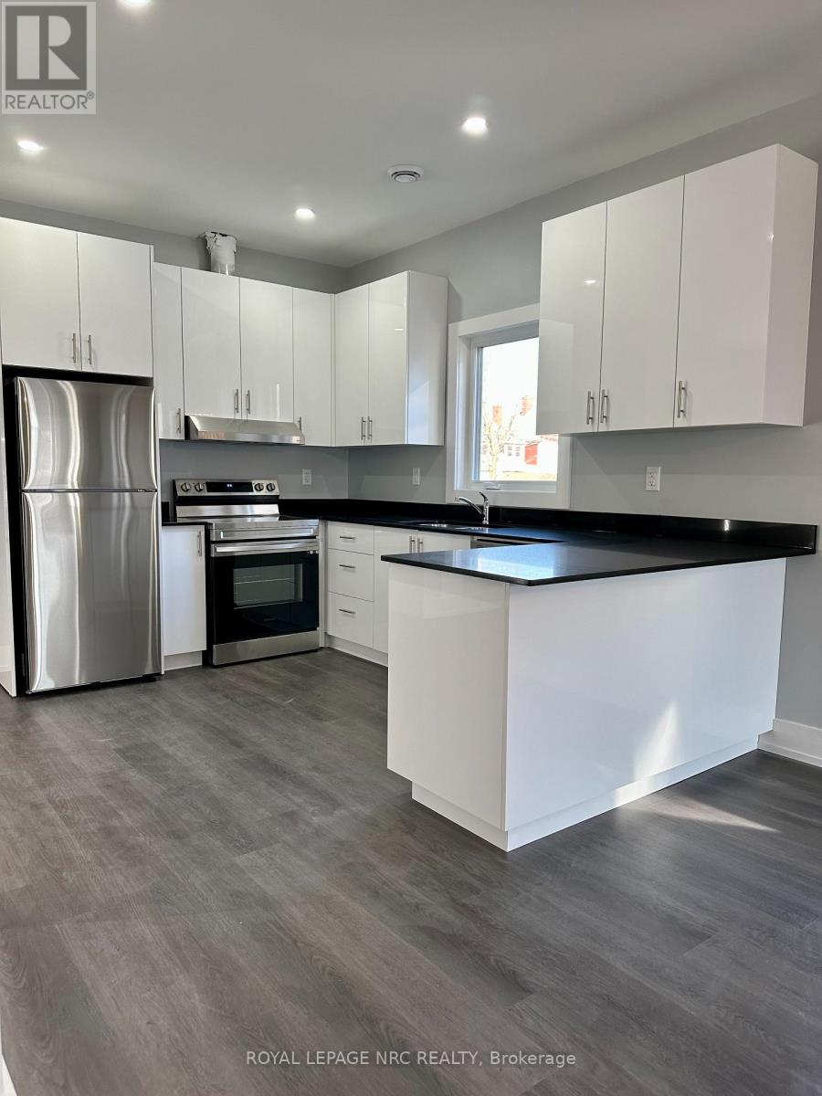 UPPER - 58 GRIFFITH STREET