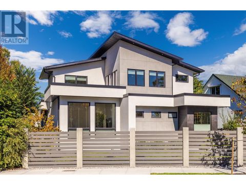 364 Christleton Avenue Kelowna BC V1Y5H7