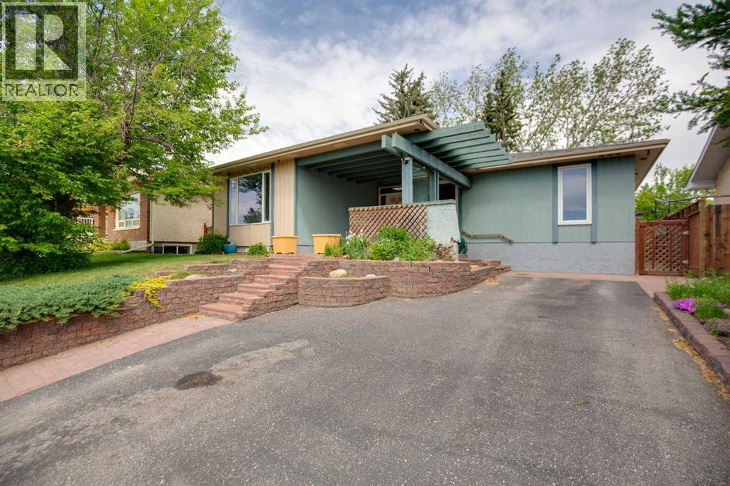 328 Norseman Road NW