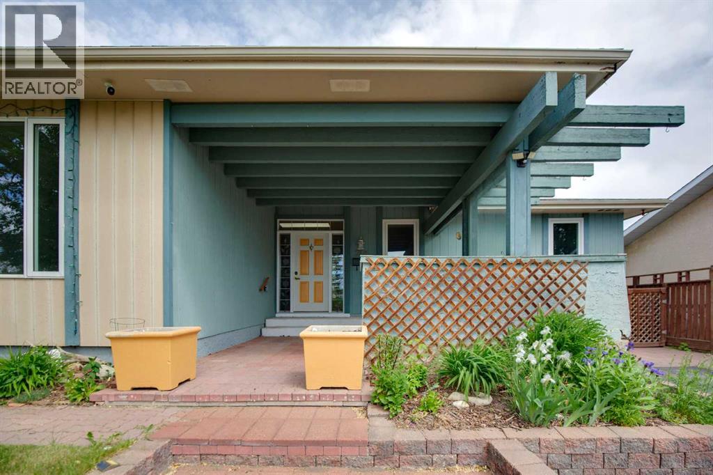 328 Norseman Road NW