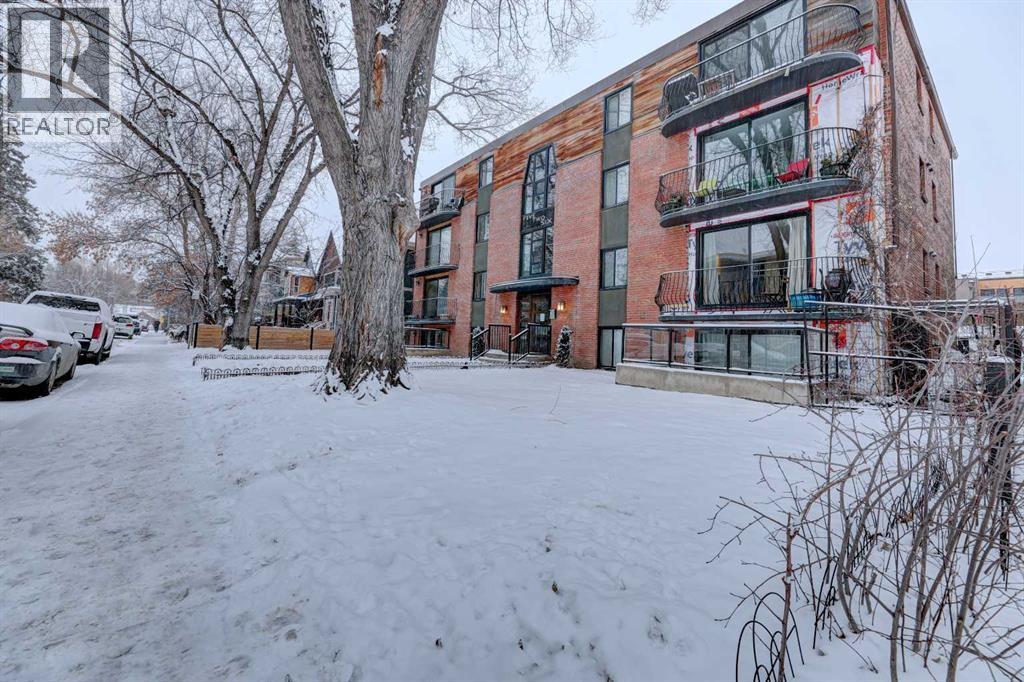 102, 526 22 Avenue SW