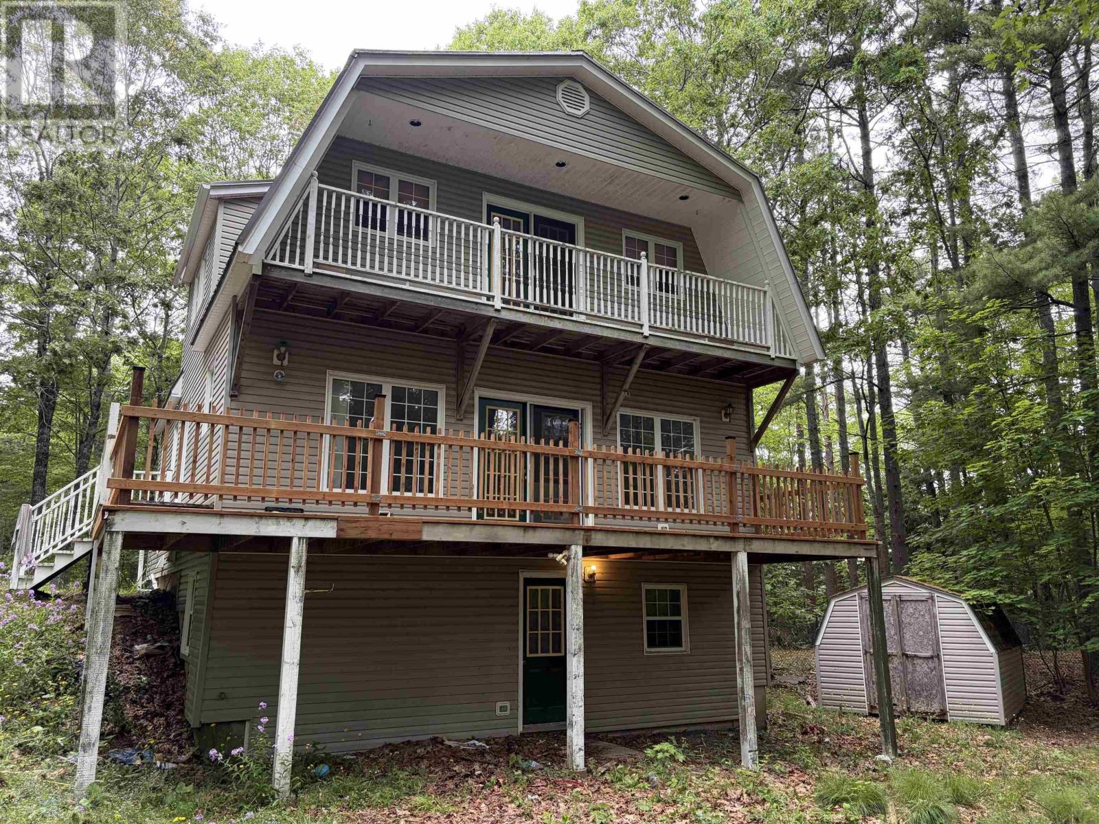 71 Audrey Drive