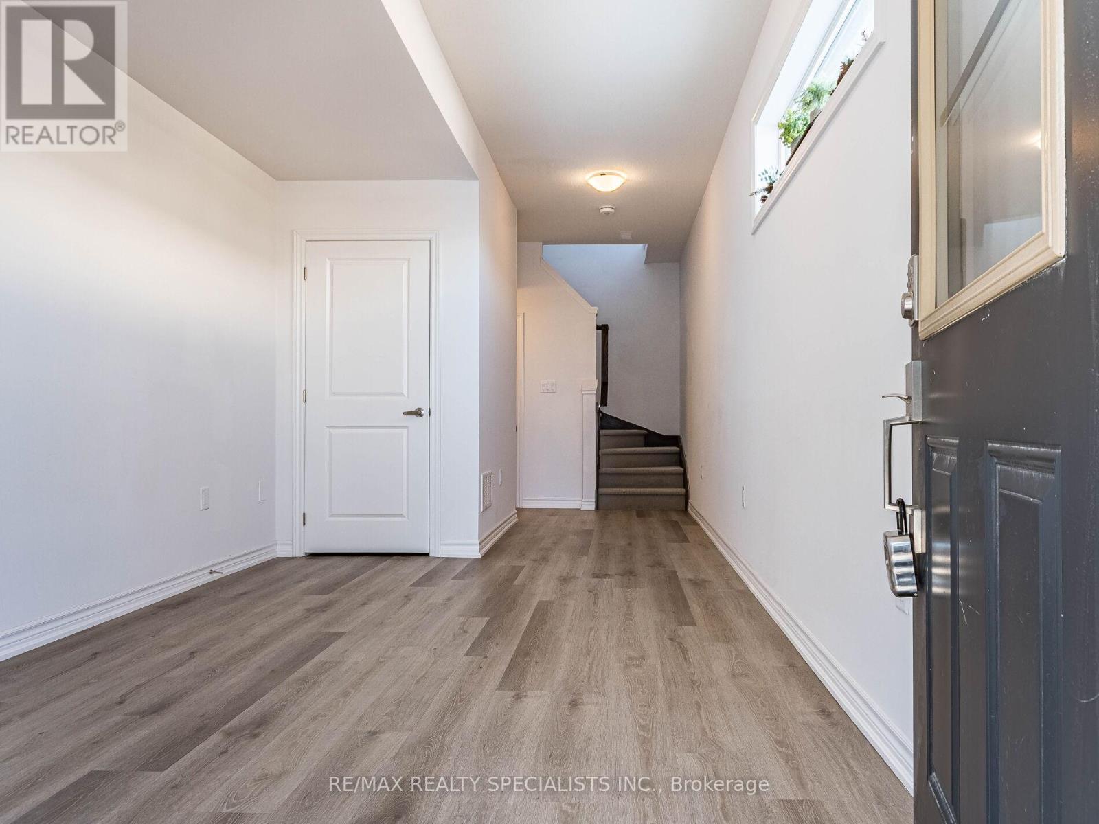 110 - 461 BLACKBURN DRIVE