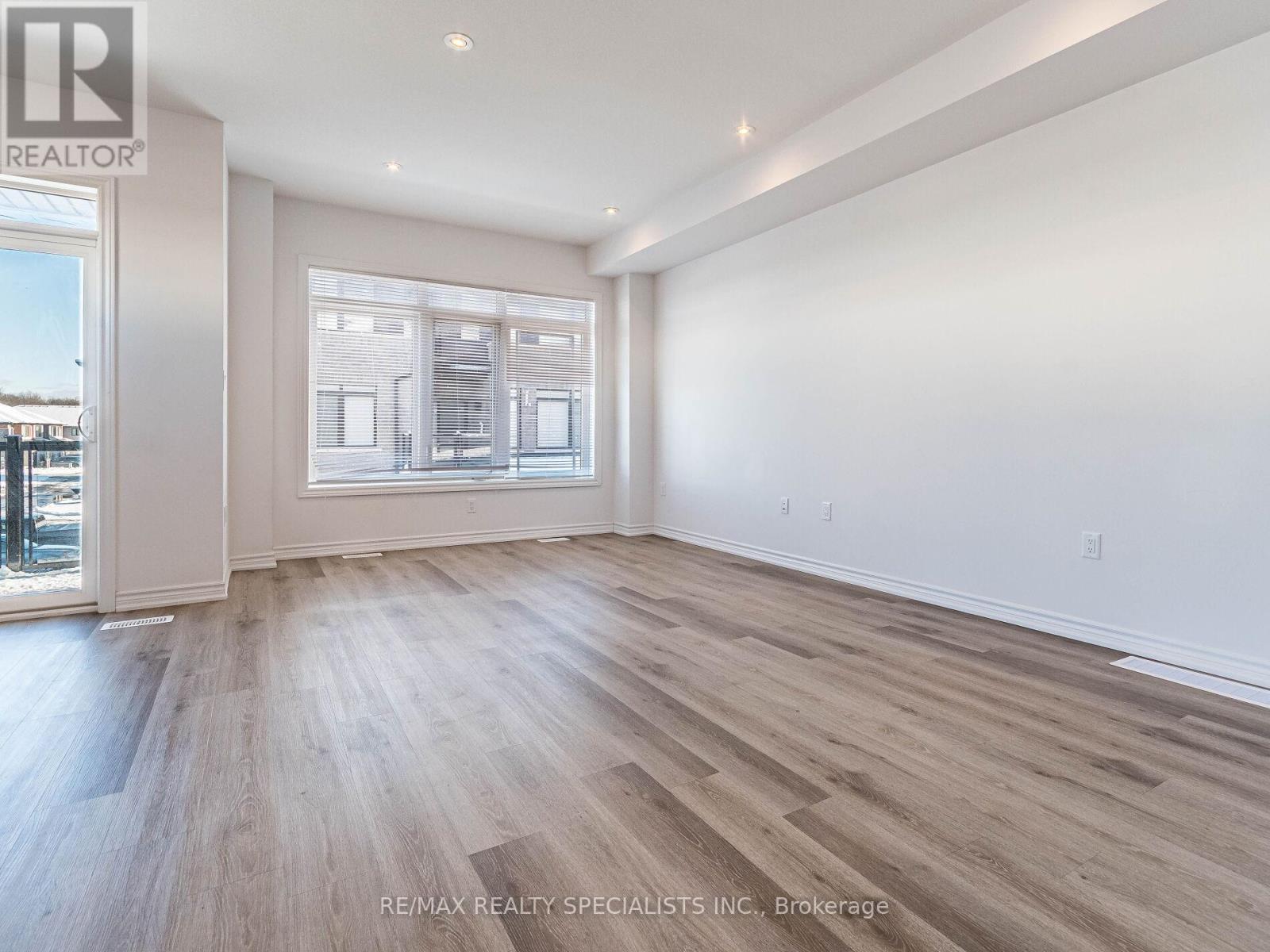 110 - 461 BLACKBURN DRIVE