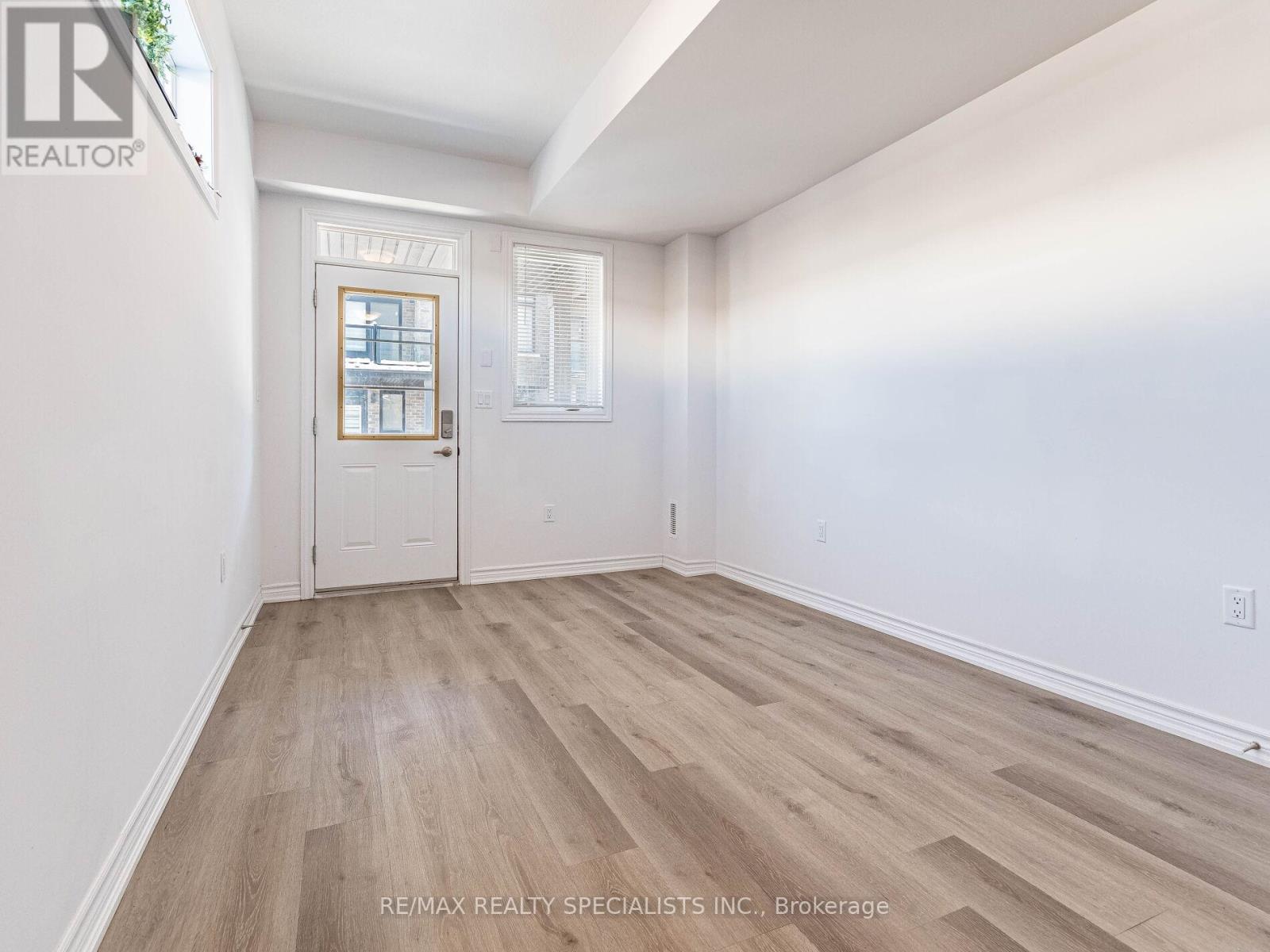 110 - 461 BLACKBURN DRIVE