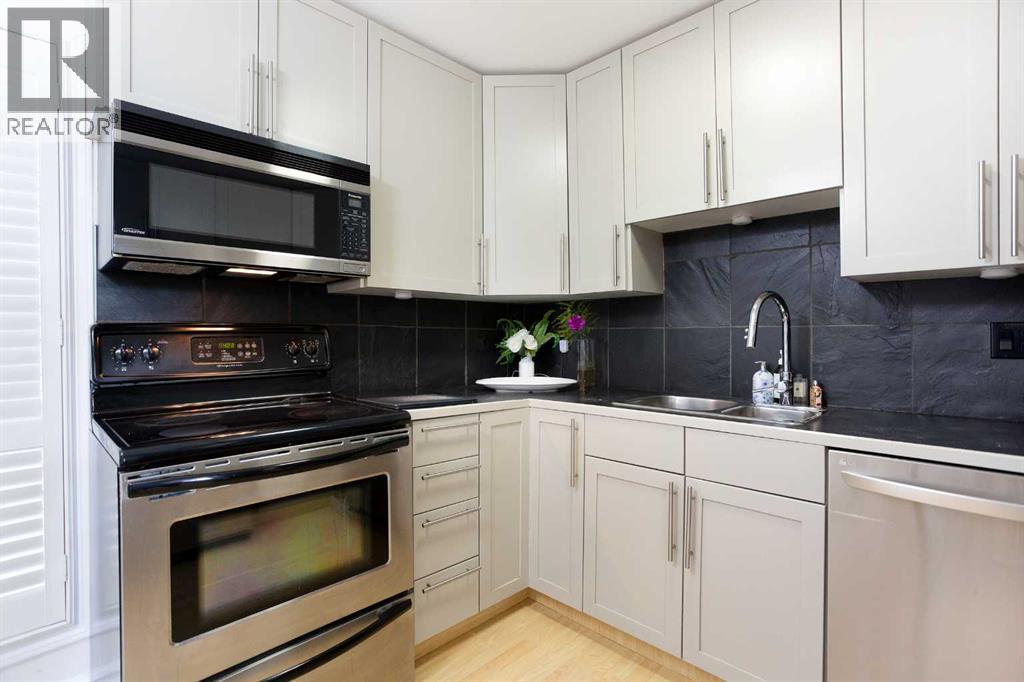 354 Brae Glen Road SW