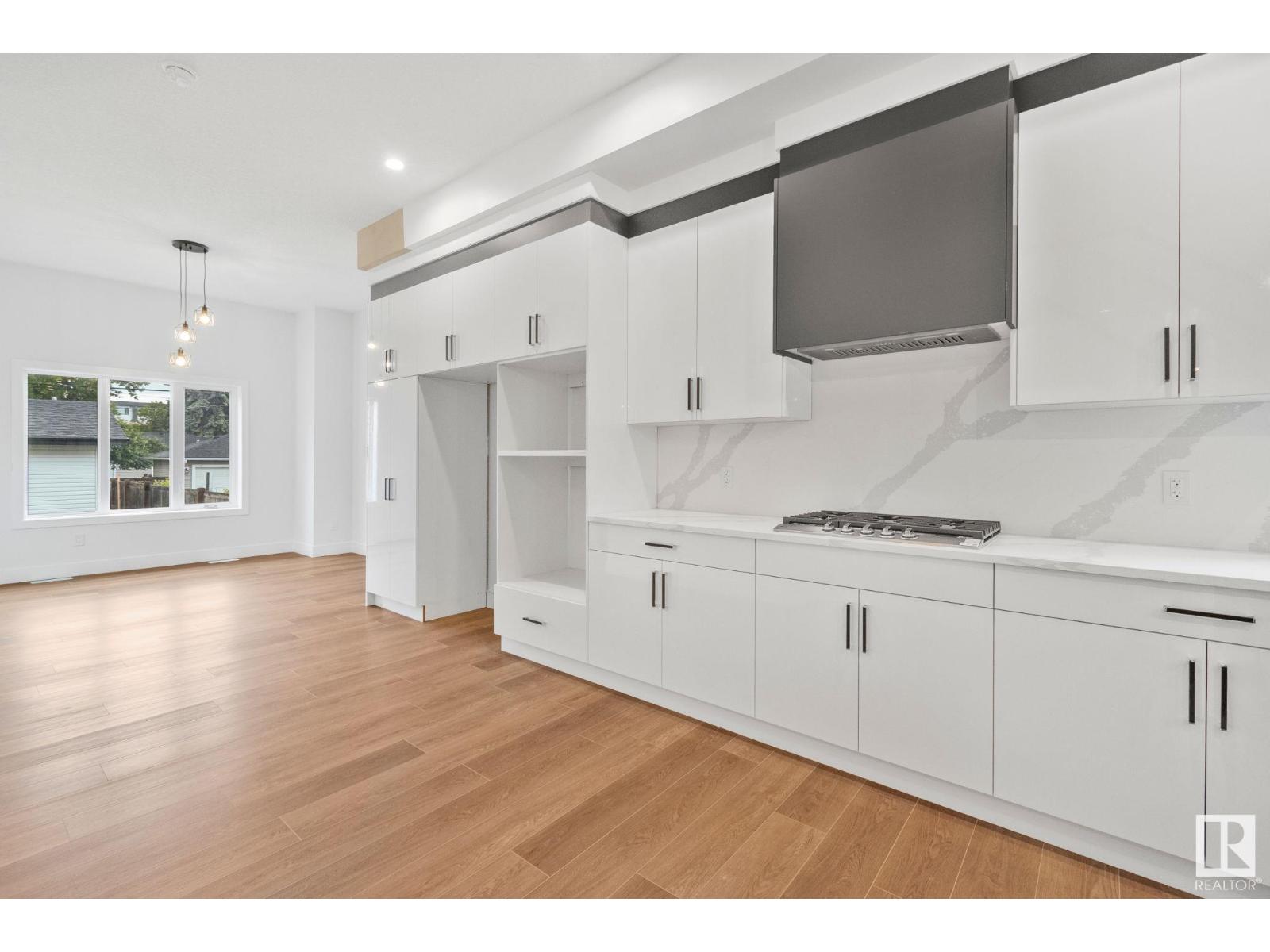 11036 128 ST NW