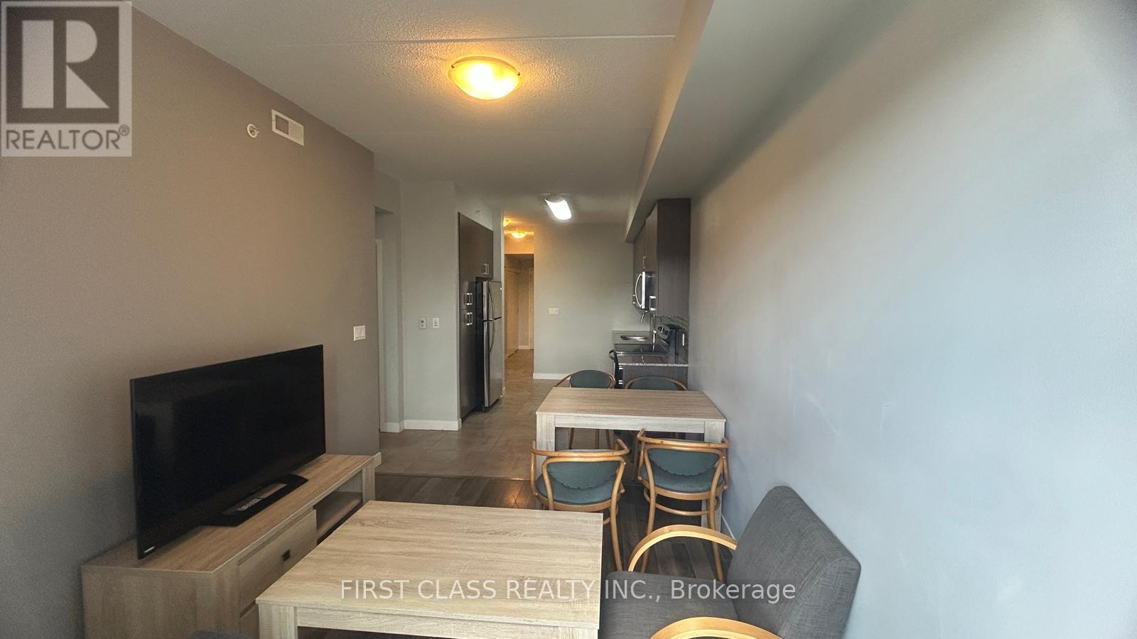 B601 - 62 BALSAM STREET