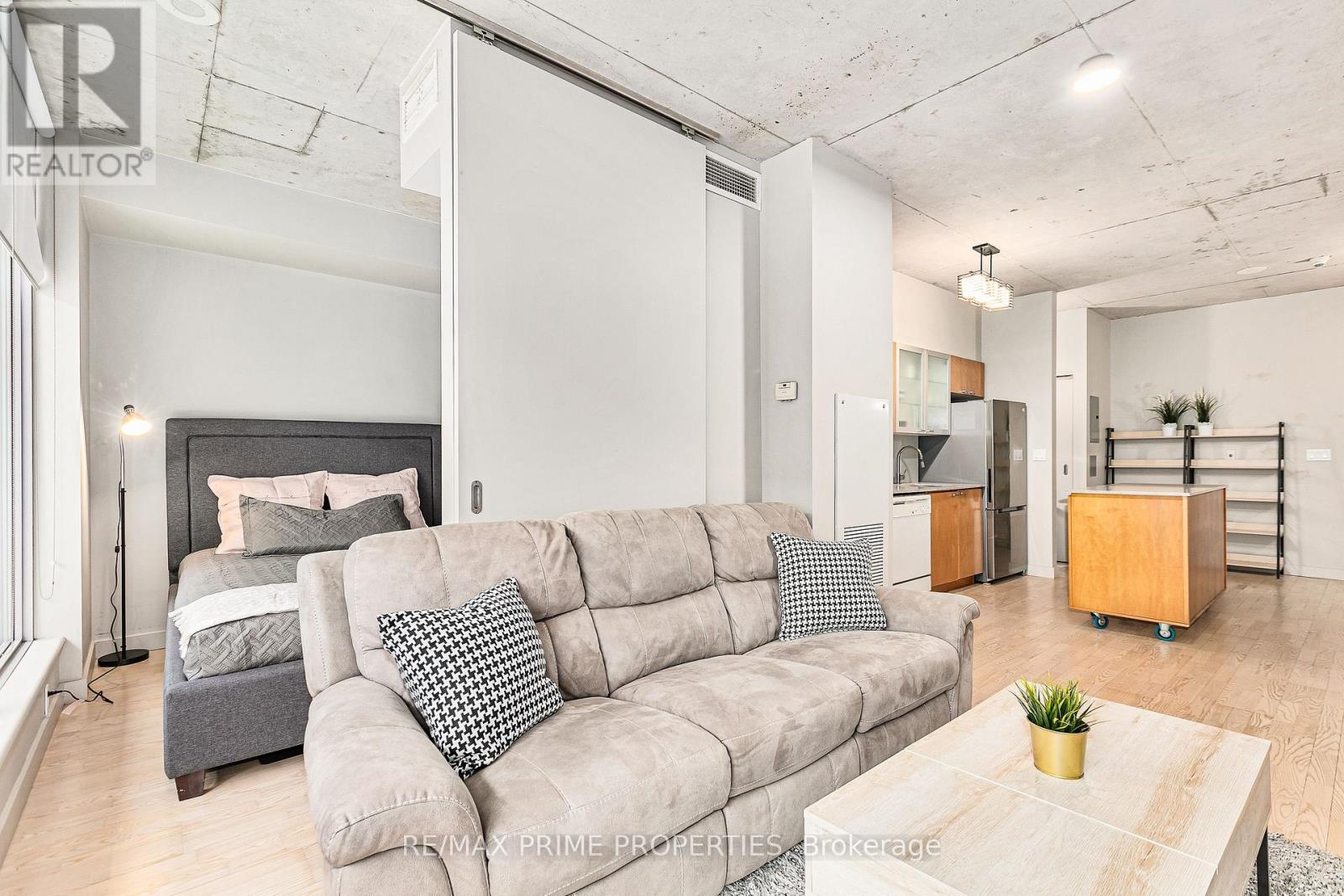 312 - 383 CUMBERLAND STREET