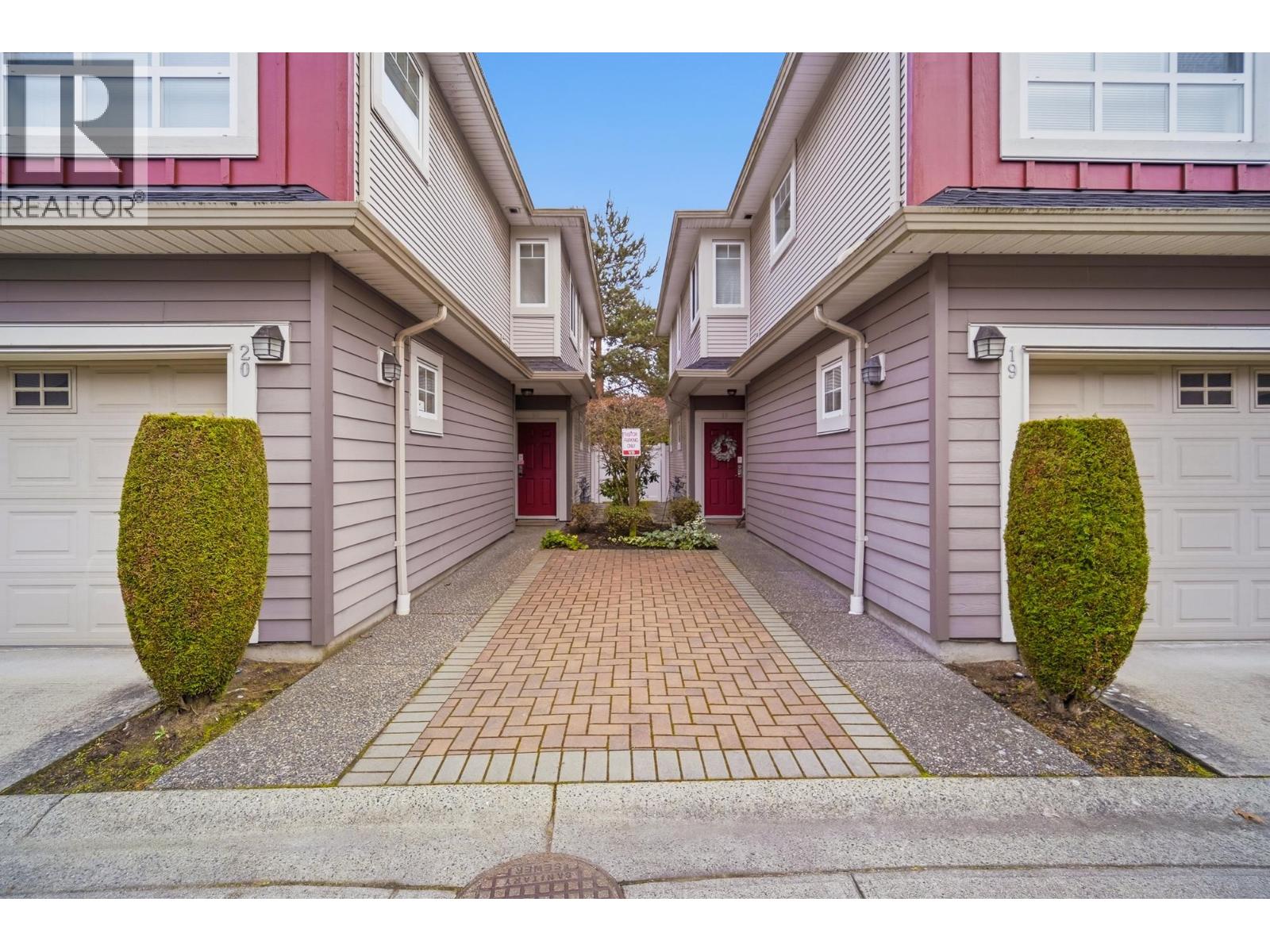 20 11393 STEVESTON HIGHWAY