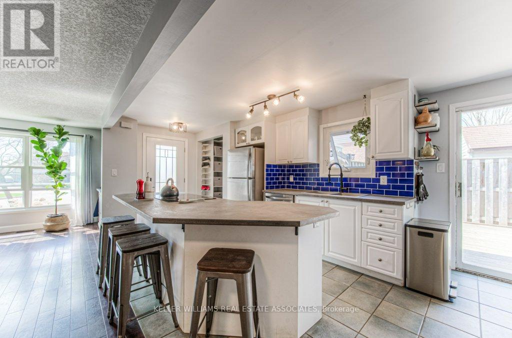 A - 180 COGHILL PLACE