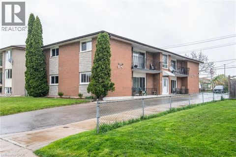 39 SECORD Avenue Kitchener ON N2B2C3