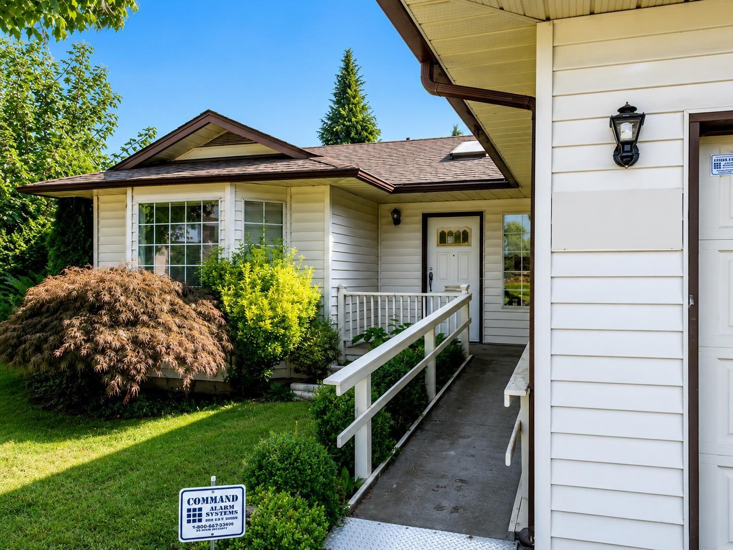 9493 FLETCHER STREET|Chilliwack Proper East