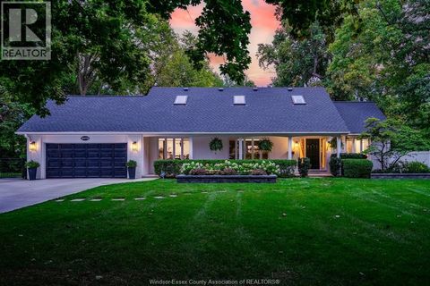 3073 Centennial CRESCENT Kingsville ON N8H4G6