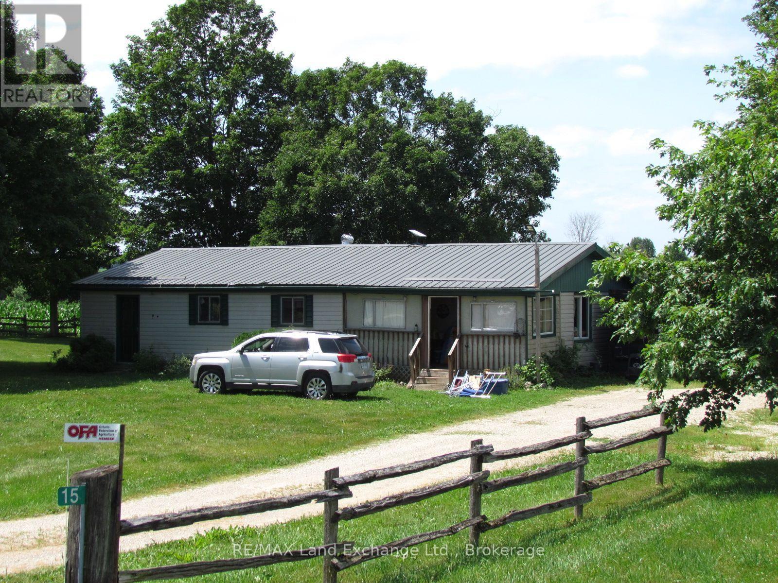 15 10B SIDE ROAD