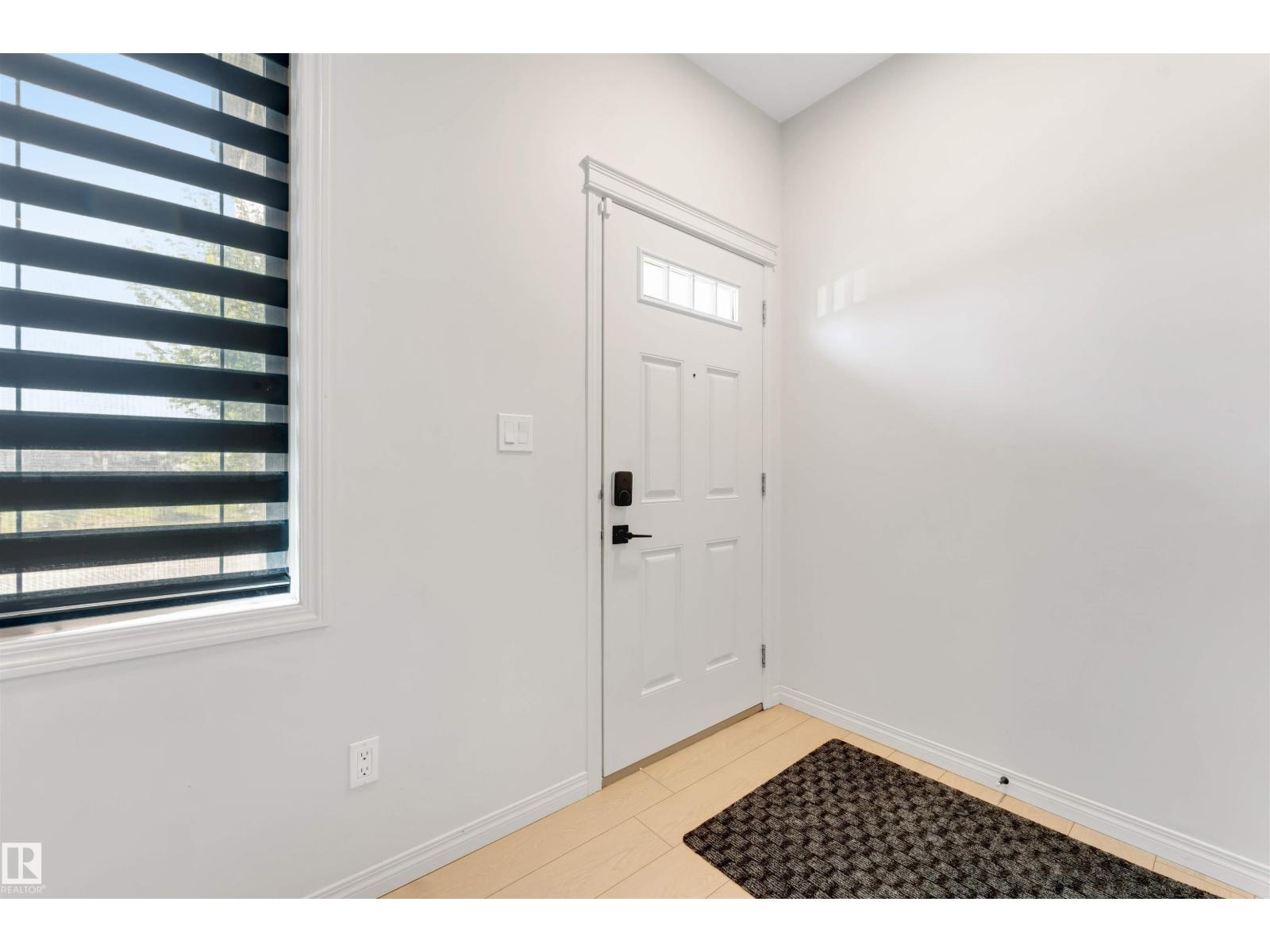 1263 Watt DR SW